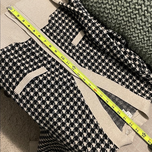 A New Day Women’s Houndstooth Cardigan Size XS Black Cream Pockets V-Neck - Picture 10 of 11